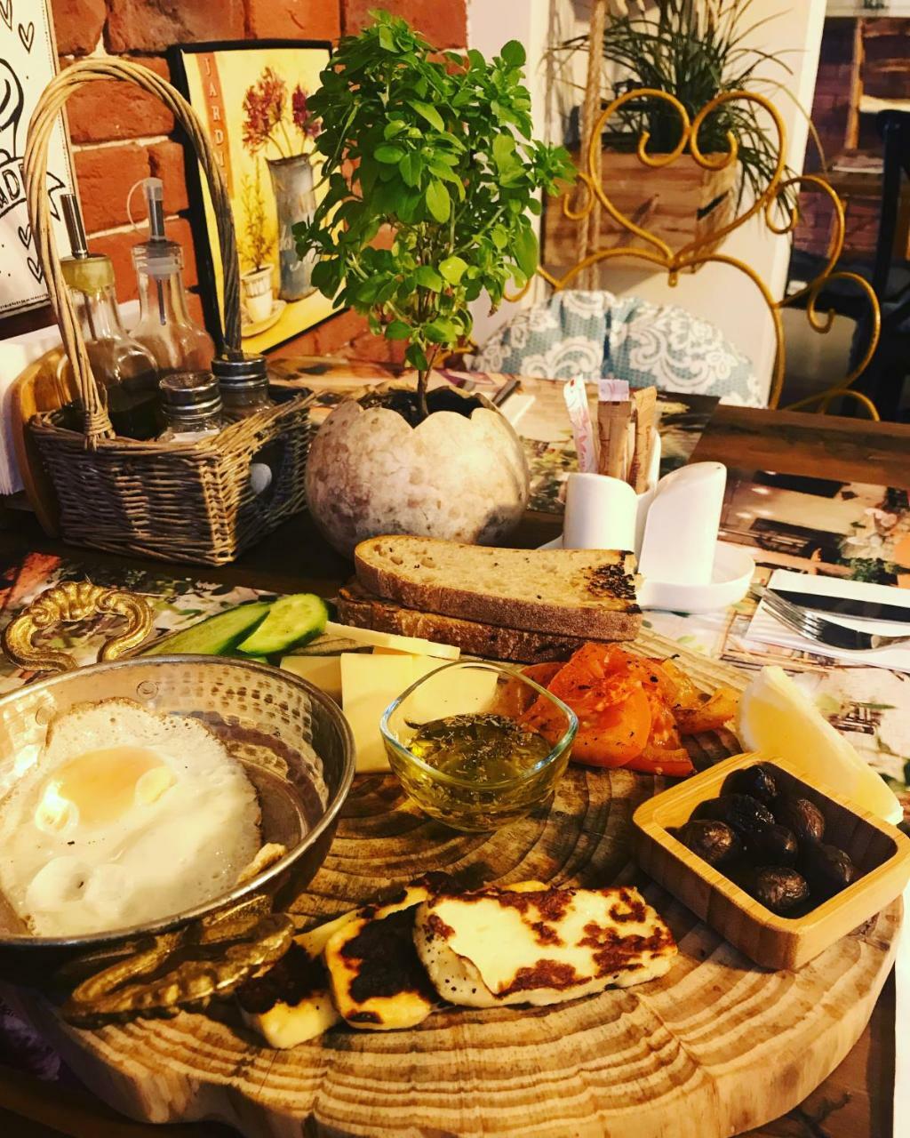 The Iskemleci Guest House นิโคเซีย ภายนอก รูปภาพ